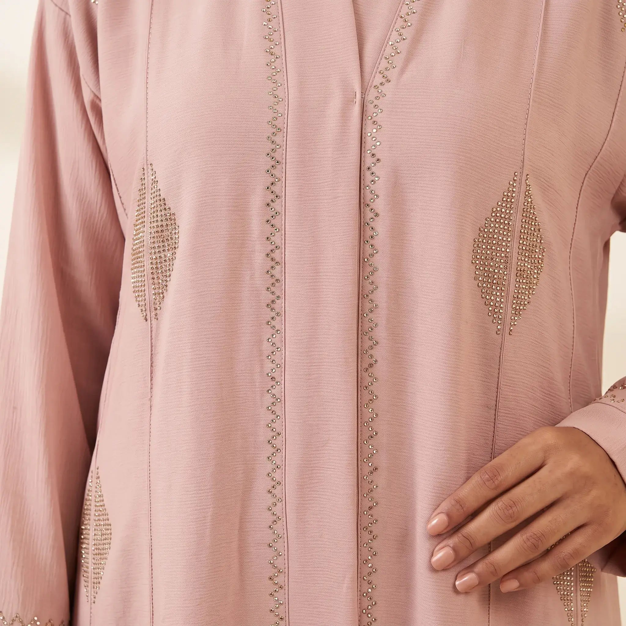 Blush Pink abaya – diamond bead cluster and zigzag detail close-up