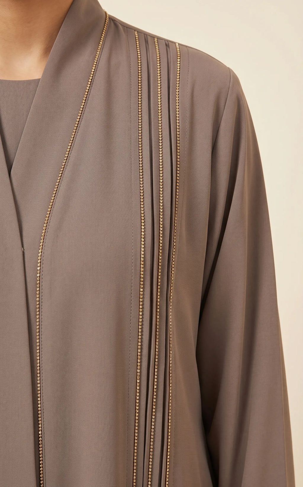 Classic Pleated Bead Trim Front Open Abaya in Dusty Rose – full length front view
